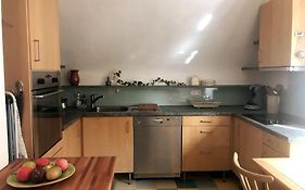 gemütliche Ferienwohnung auf 2 Etagen mit Dachterrasse